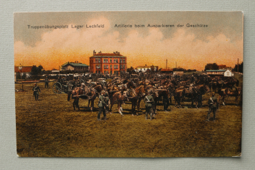 AK Lager Lechfeld / 1917 / Litho Lithographie / Truppenübungsplatz / Artillerie beim Ausparkiern der Geschütze